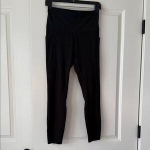 Lululemon Women's Black Align Leggings with Pockets, Size 8